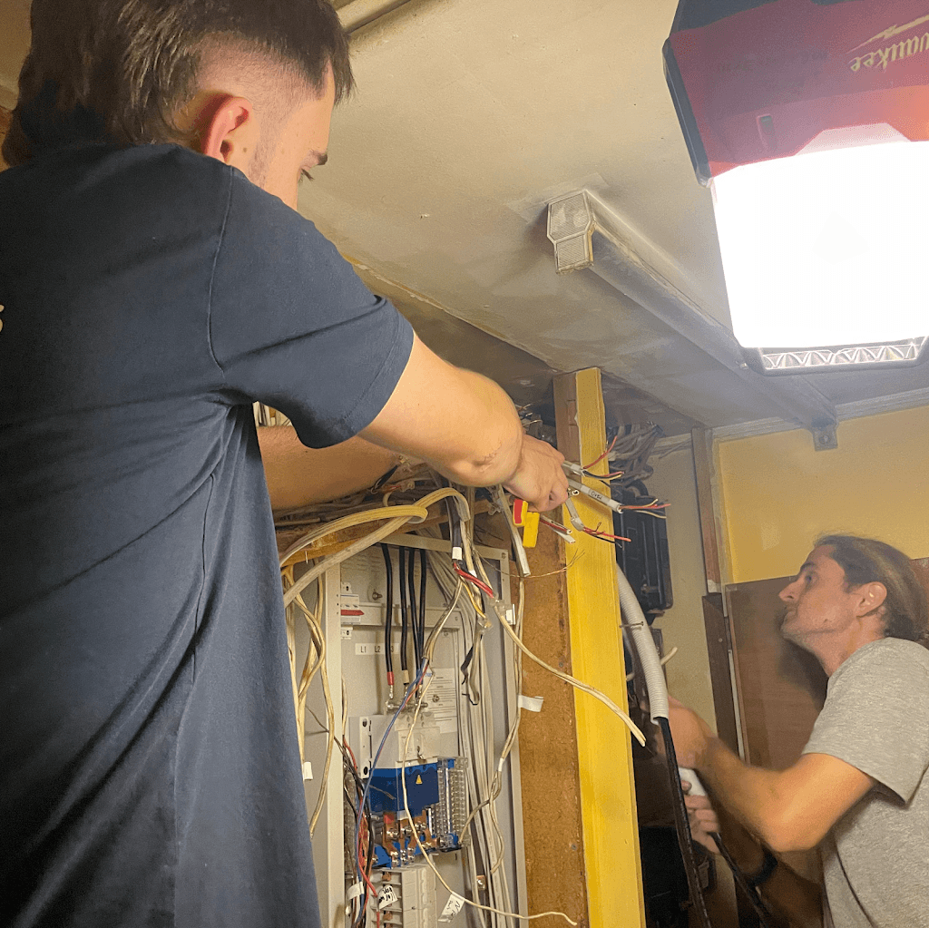 AB Electrical & Communications